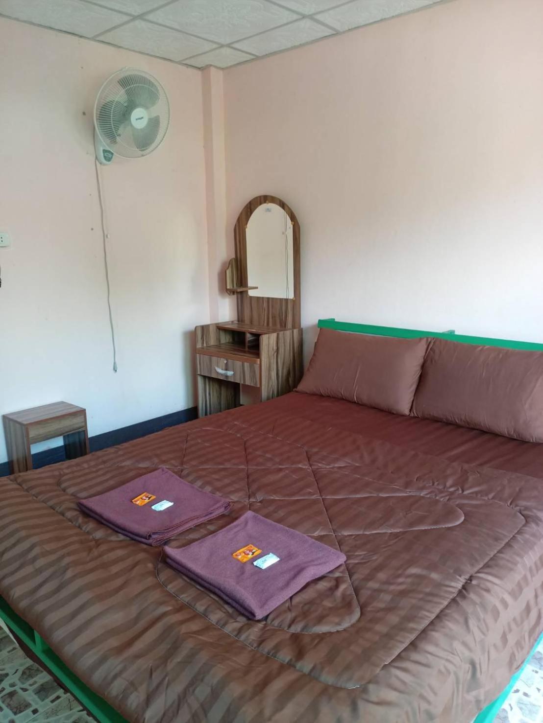 Bansuan Inthanon Eco Resort Chom Thong Bagian luar foto